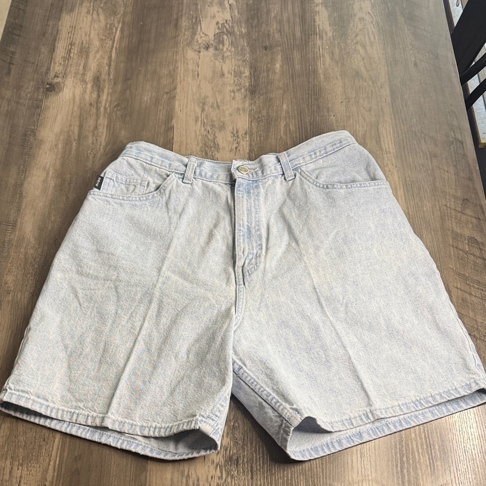 Vintage 80’s chic Pale Blue High-Rise Mom Denim Shorts